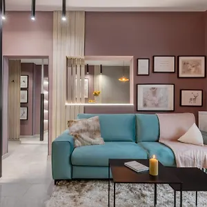  Apartment Holt - Breaking Dawn