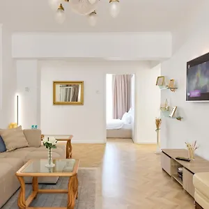  Apartment 20 Centre