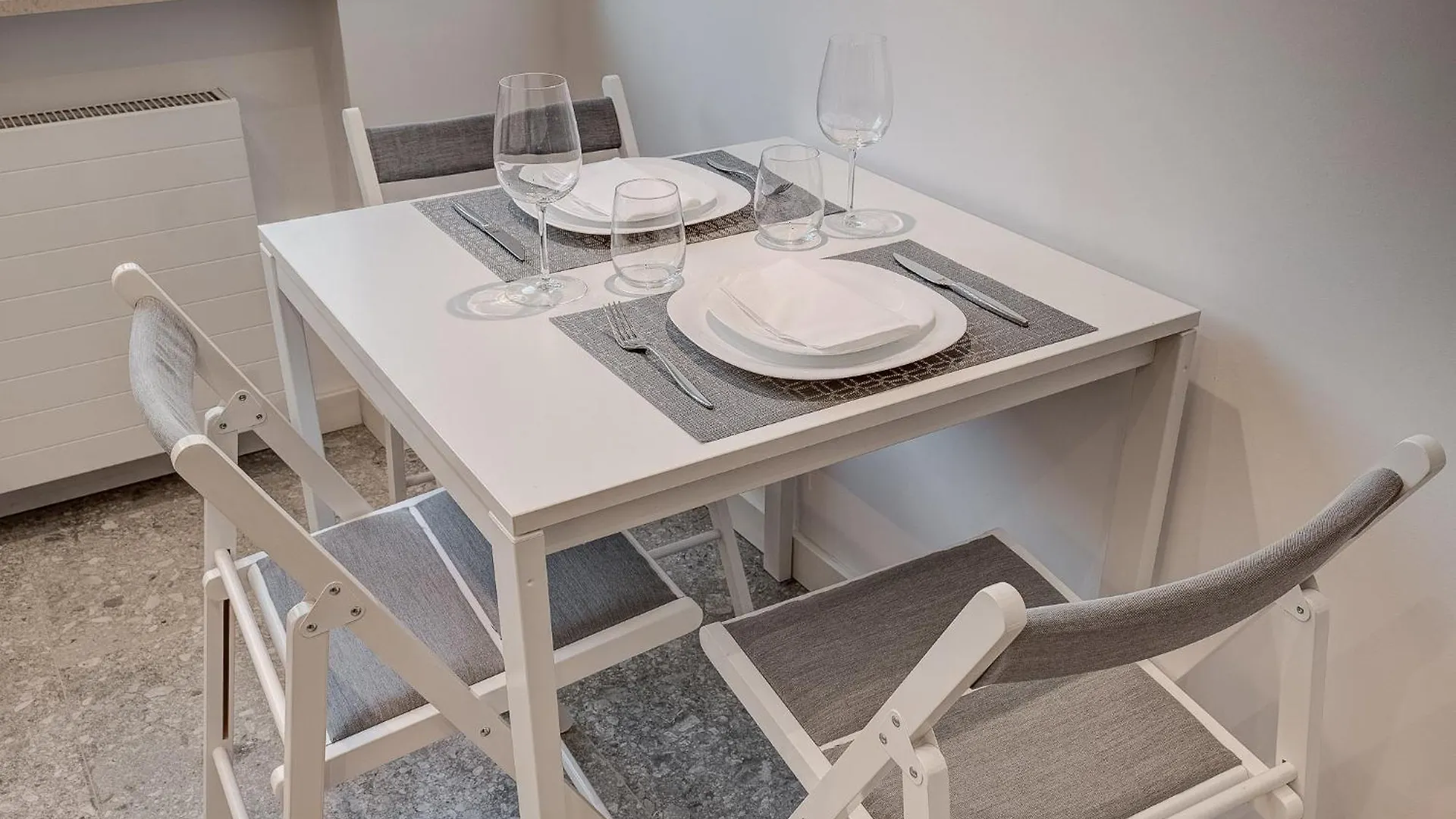 Chanttal Luxury - Boutique Βουκουρέστι Διαμέρισμα