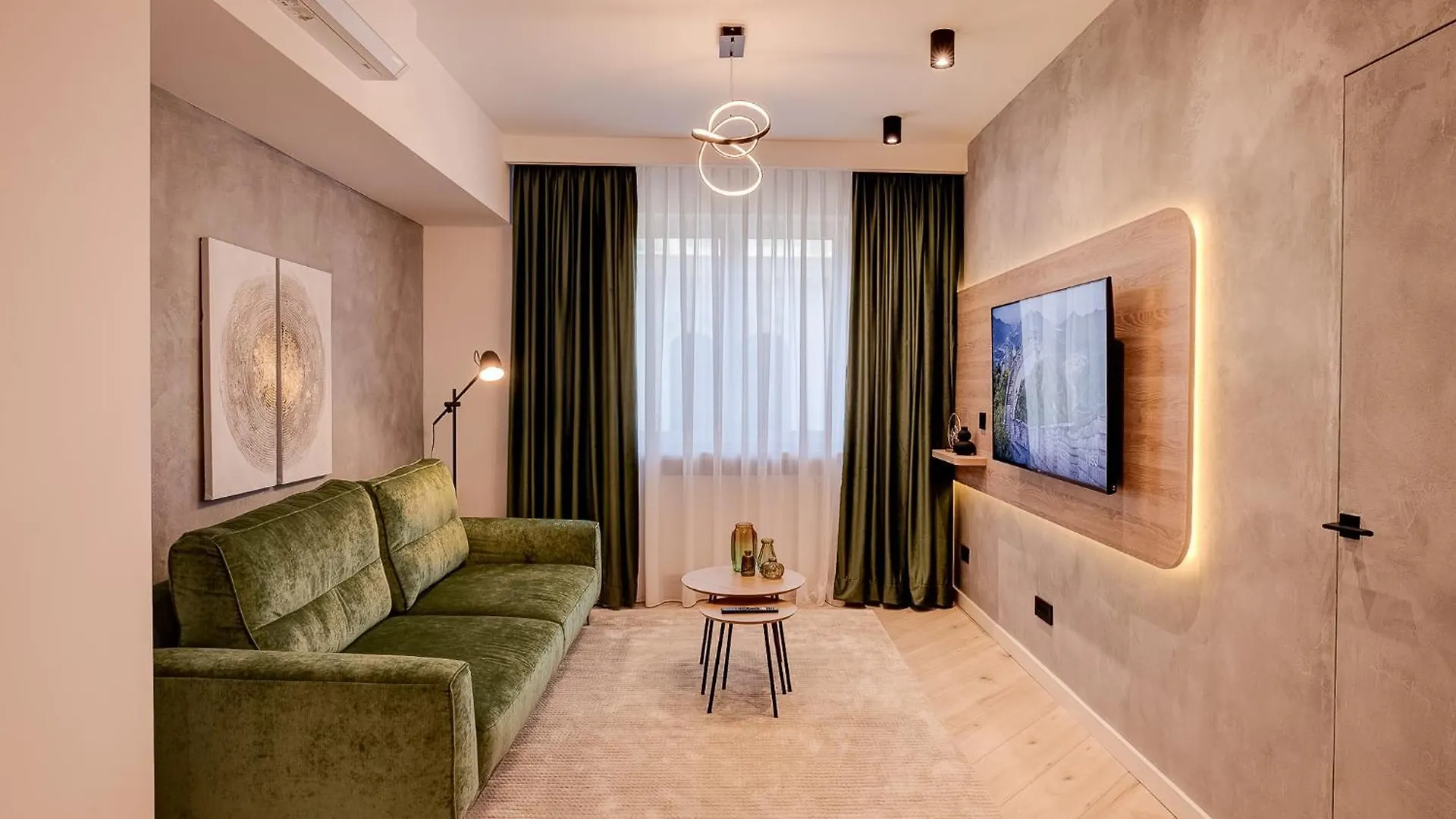 Chanttal Luxury - Boutique Boekarest